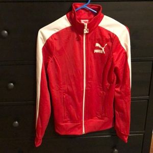 New with tags. Puma jacket. Size small